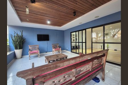 Apartamento à venda com 180m², 3 quartos e 2 vagasVaranda