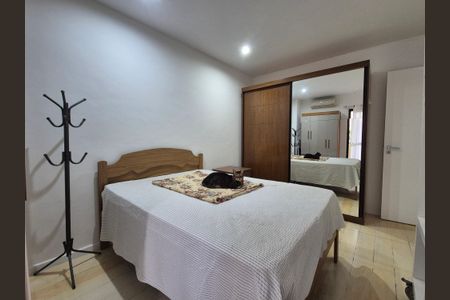 Apartamento à venda com 180m², 3 quartos e 2 vagasQuarto 1