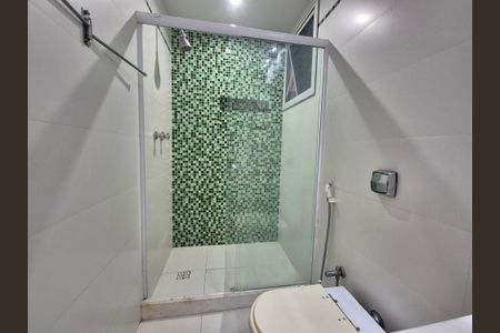 Apartamento à venda com 180m², 3 quartos e 2 vagasBanheiro