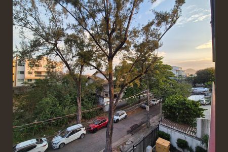 Apartamento à venda com 180m², 3 quartos e 2 vagasVista da varanda