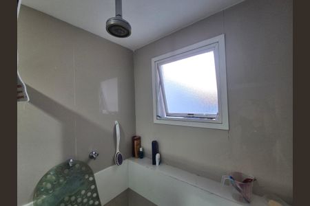 Apartamento à venda com 180m², 3 quartos e 2 vagasBanheiro da Suíte