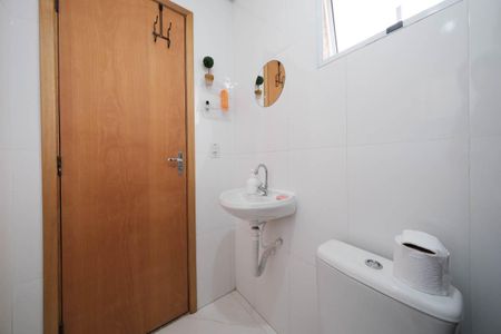 Banheiro de apartamento à venda com 1 quarto, 30m² em Penha de França, São Paulo