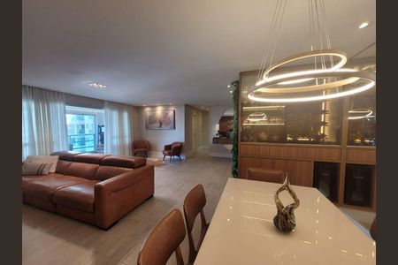 Apartamento à venda com 3 quartos, 202m² em Centro Empresarial Tamboré, Santana de Parnaíba