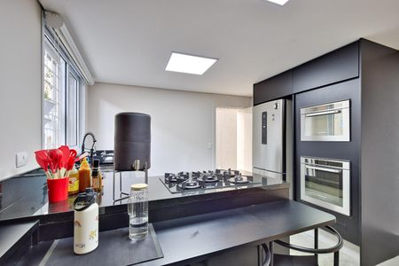 Casa à venda com 3 quartos, 160m² em Santo Amaro, São Paulo