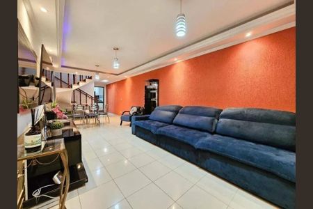 Casa à venda com 4 quartos, 200m² em Cidade Patriarca, São Paulo