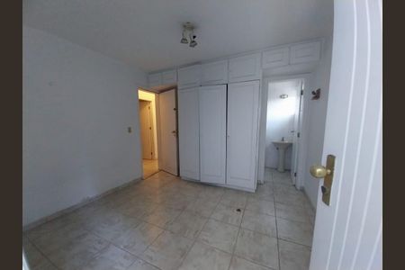 Casa à venda com 4 quartos, 285m² em Vila Progredior, São Paulo