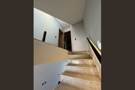 Casa à venda com 145m², 3 quartos e 2 vagas