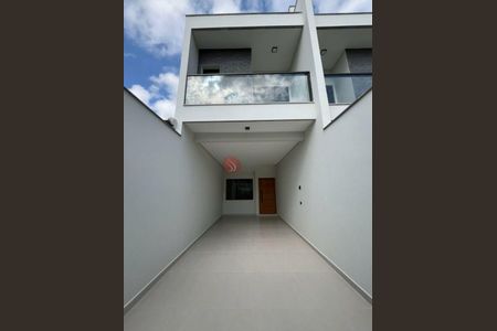 Casa à venda com 145m², 3 quartos e 2 vagas