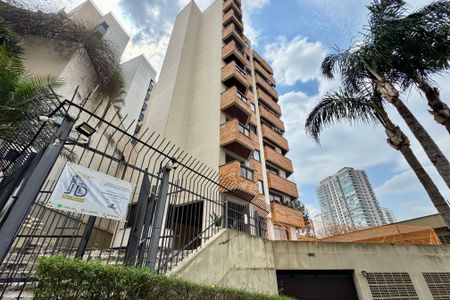 Apartamento à venda com 124m², 2 quartos e 3 vagasFachada