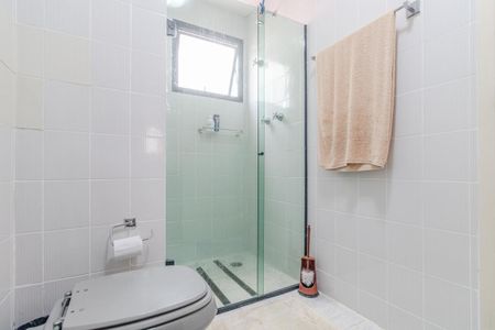 Apartamento à venda com 124m², 2 quartos e 3 vagasBanheiro da Suíte 2