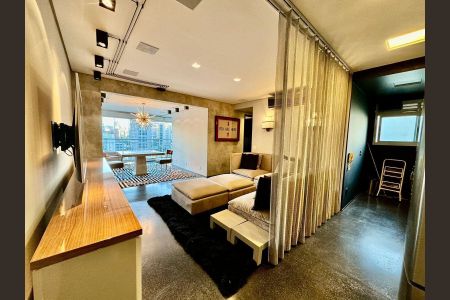 Apartamento à venda com 2 quartos, 80m² em Vila Nova Conceição, São Paulo
