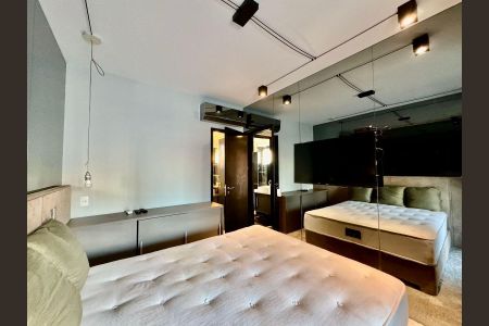 Apartamento à venda com 2 quartos, 80m² em Vila Nova Conceição, São Paulo