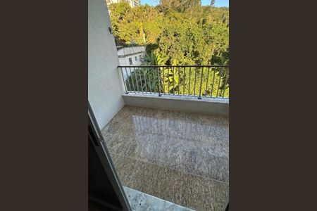 Apartamento à venda com 64m², 2 quartos e 1 vaga