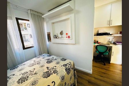 Apartamento à venda com 2 quartos, 65m² em Gragoatá, Niterói