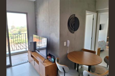 Apartamento à venda com 2 quartos, 48m² em Santo Amaro, São Paulo