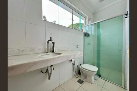 Casa à venda com 3 quartos, 238m² em Copacabana, Belo Horizonte