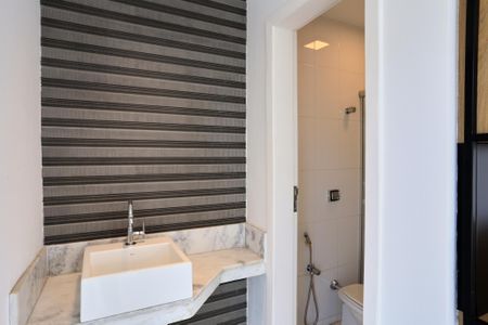 Apartamento à venda com 268m², 4 quartos e 6 vagasLavabo 2