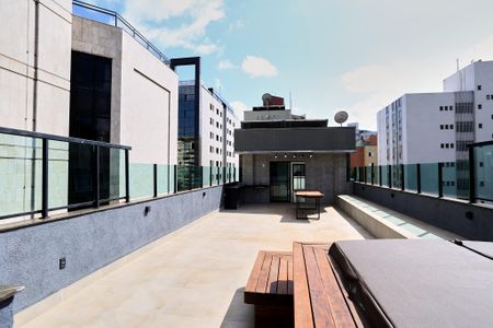 Apartamento à venda com 268m², 4 quartos e 6 vagasCobertura