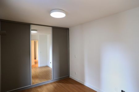 Apartamento à venda com 268m², 4 quartos e 6 vagasSuíte 2