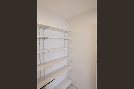 Apartamento à venda com 268m², 4 quartos e 6 vagasQuarto de Serviço