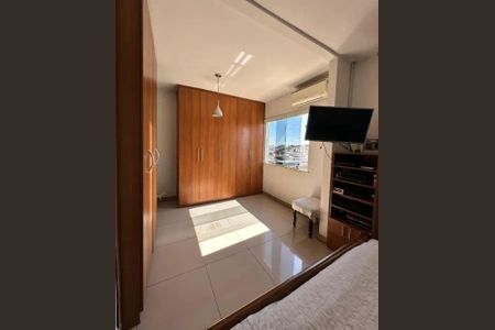 Casa à venda com 4 quartos, 180m² em Santa Amelia, Belo Horizonte