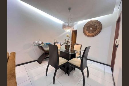 Casa à venda com 3 quartos, 170m² em Céu Azul, Belo Horizonte