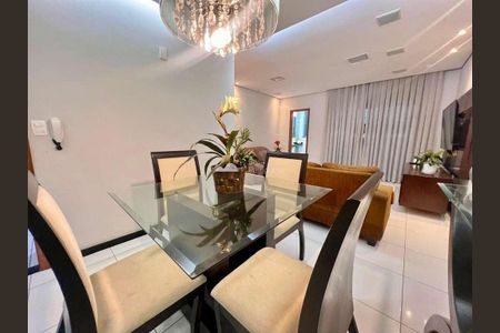 Casa à venda com 3 quartos, 170m² em Céu Azul, Belo Horizonte