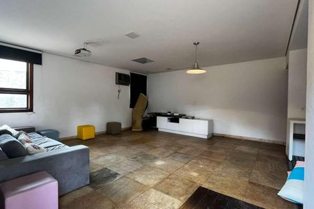 Casa à venda com 5 quartos, 650m² em Pampulha, Belo Horizonte