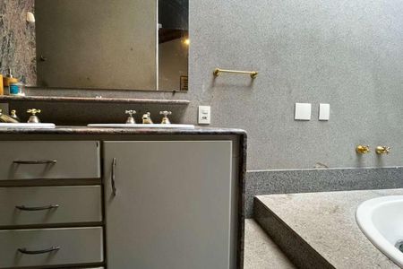 Casa à venda com 650m², 5 quartos e 11 vagas