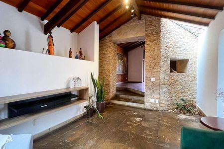 Casa à venda com 5 quartos, 650m² em Pampulha, Belo Horizonte