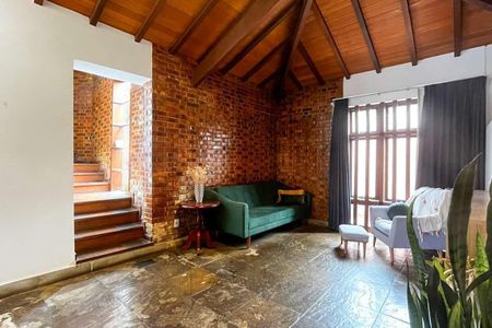 Casa à venda com 5 quartos, 650m² em Pampulha, Belo Horizonte