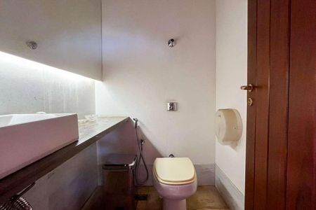 Casa à venda com 650m², 5 quartos e 11 vagas