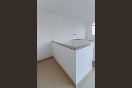 Apartamento à venda com 2 quartos, 110m² em Sagrada Família, Belo Horizonte