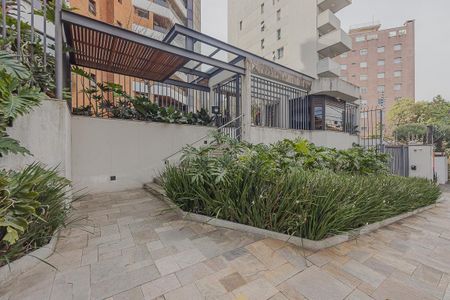 Apartamento à venda com 237m², 3 quartos e 3 vagasFachada