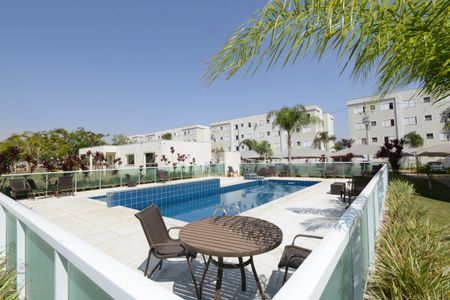 Apartamento para alugar com 45m², 2 quartos e 1 vagaÁrea comum - Piscina