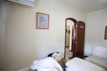 Casa à venda com 125m², 3 quartos e 2 vagasQuarto 1