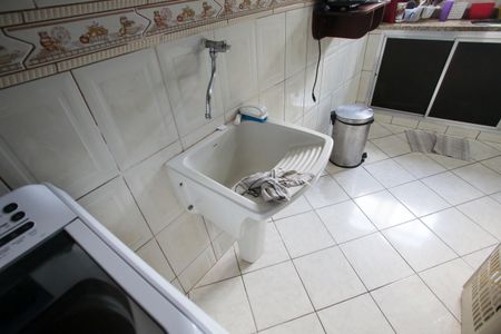 Casa à venda com 125m², 3 quartos e 2 vagasÁrea de Serviço