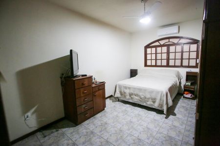 Casa à venda com 125m², 3 quartos e 2 vagasQuarto Suíte