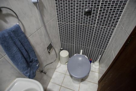 Casa à venda com 125m², 3 quartos e 2 vagasBanheiro Social