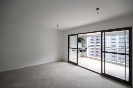 Sala de apartamento à venda com 2 quartos, 85m² em City América, São Paulo
