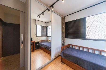 Apartamento à venda com 144m², 3 quartos e 2 vagasQuarto 2