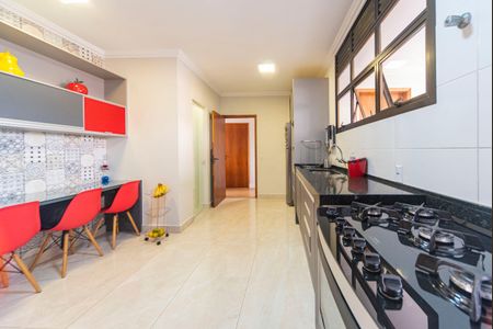 Apartamento à venda com 144m², 3 quartos e 2 vagasCozinha