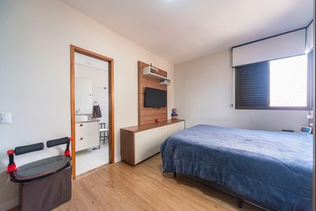 Apartamento à venda com 144m², 3 quartos e 2 vagasQuarto 3