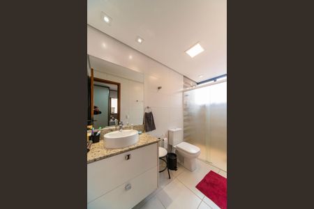 Apartamento à venda com 144m², 3 quartos e 2 vagasBanheiro do Quarto 3