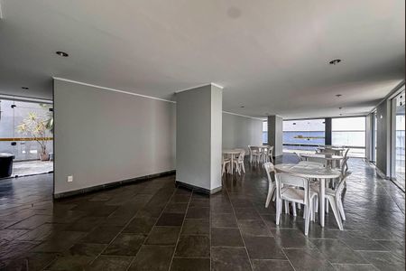 Apartamento à venda com 144m², 3 quartos e 2 vagasÁrea comum - Salão de festas