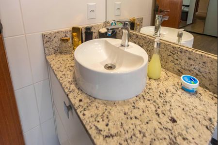 Apartamento à venda com 144m², 3 quartos e 2 vagasBanheiro do Quarto 3