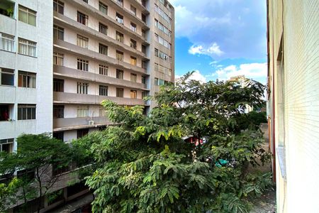 Vista do Quarto 1 de apartamento para alugar com 2 quartos, 64m² em Centro, Belo Horizonte