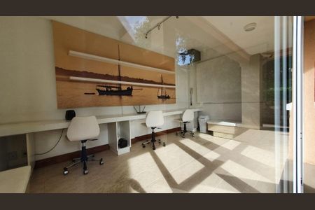 Casa de condomínio para alugar com 620m², 5 quartos e 4 vagas