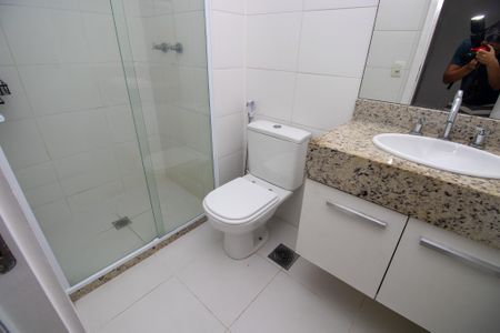 Apartamento à venda com 79m², 2 quartos e 1 vagaBanheiro da Suíte 1
