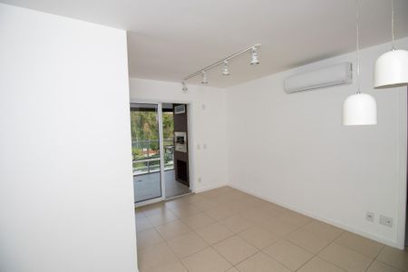 Apartamento à venda com 79m², 2 quartos e 1 vagaSala